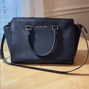 Michael Kors Navy Selma Purse